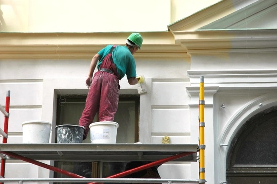 How Exterior Painting Enhances Property Value in Bradenton, FL