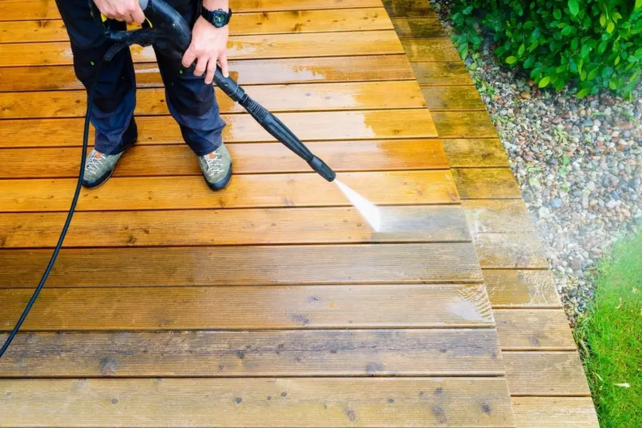 How Pressure Washing Enhances Paint Durability in Bradenton, FL